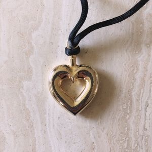 90’s Style Gold Heart Necklace